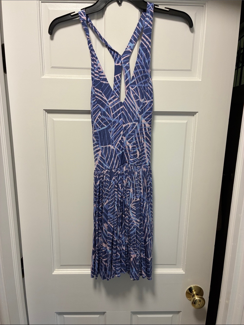 Kimchi Blue Blue and Light Pink Leaf-Print Midi Sundress